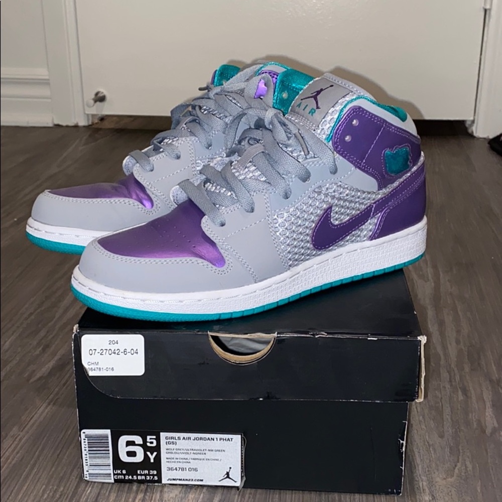 Nike Girls Air Jordan 1 Phat in Wolf Grey